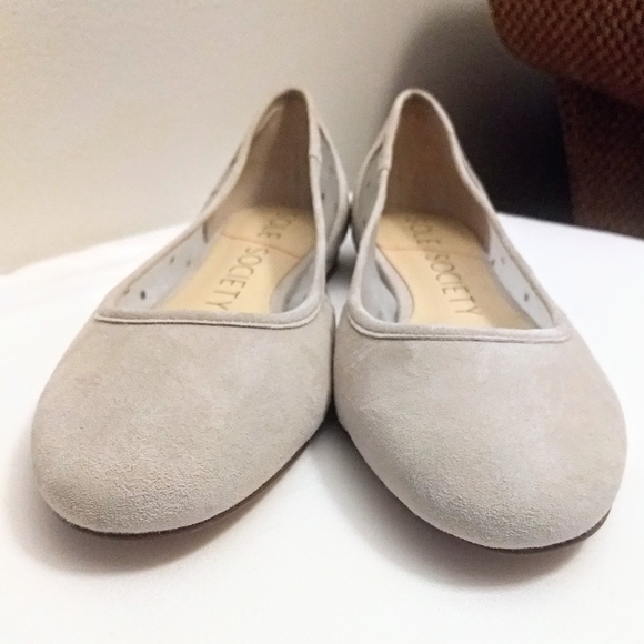 Sole Society Grey & Sheer Polka Dot Genuine Suede Flats Size 7.5 - Picture 2 of 8